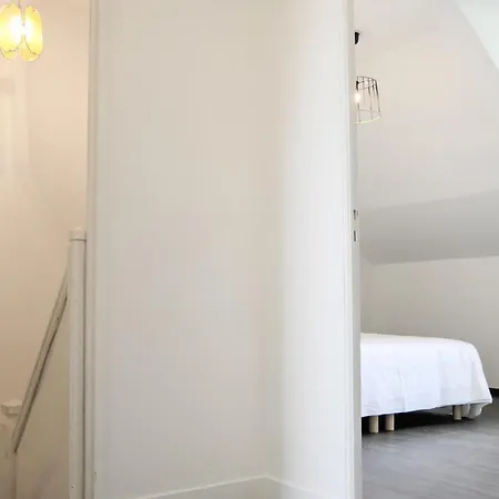 4 Bedroom Beautiful In Lejlighed *