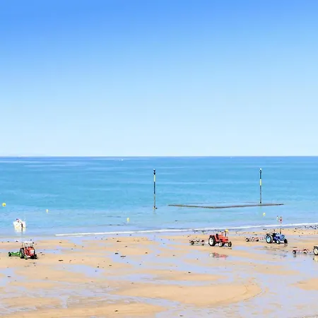 Apartament Awesome In With Wifi